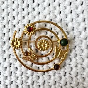 Dina Panagopolous Gold Tone Art Deco Swirl Spiral Sunflower Butterfly Brooch Pin